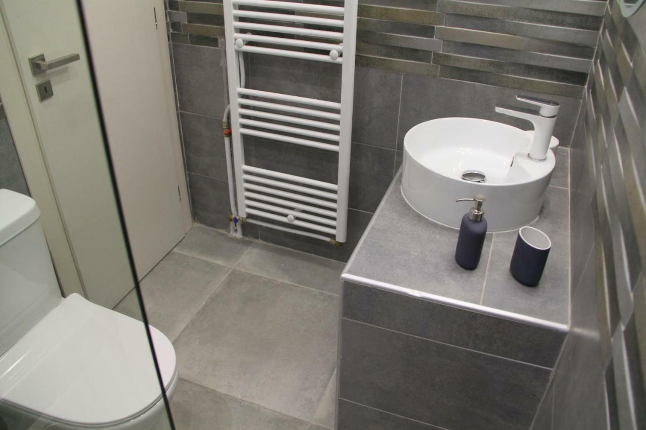 New Apartment Near Metro Larissis In The Centre Of Athens Luaran gambar